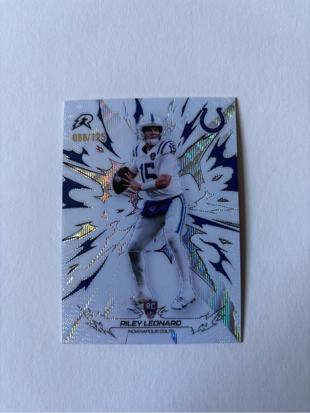2025 Topps Resurgence Riley Leonard White Surge Refractor RC /125 Colts QB #138